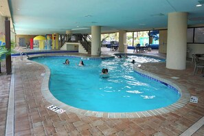 Innenpool, Außenpool