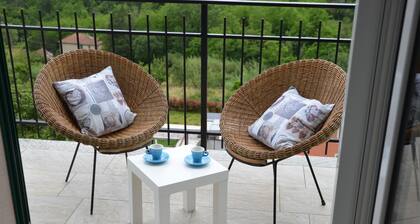 Halfway between the sea and the hill is the ideal place for your relaxation...