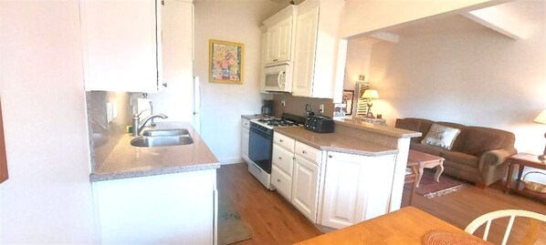 Fridge, microwave, coffee/tea maker, toaster