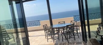 Penthouse Paradise in Beautiful Cabo San Lucas