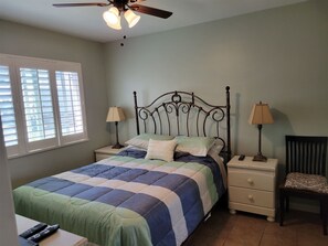 1 chambre, accès Internet, draps fournis