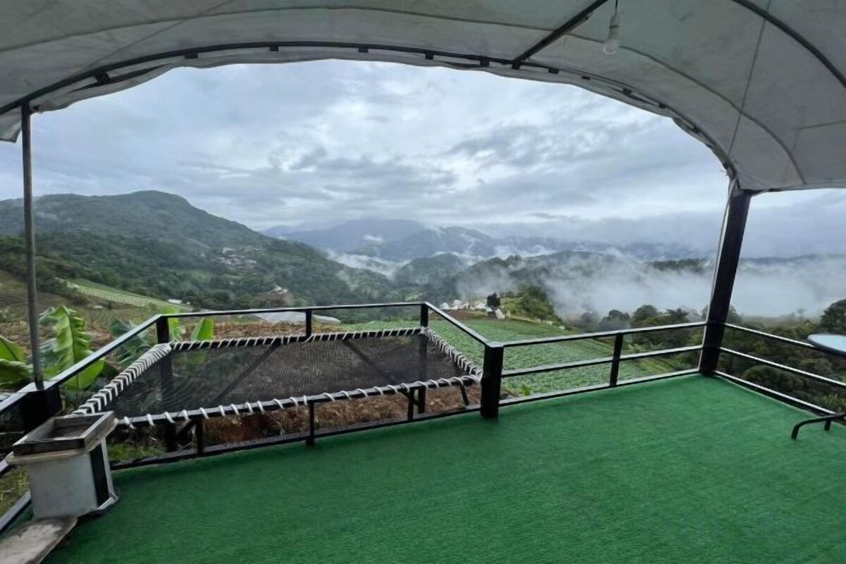 Queen Room With Mountain View