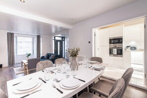 Huis | Dineren op de kamer