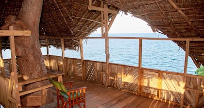 MWAMBANI BEACH VILLAS