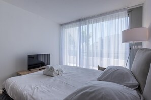 3 bedrooms, WiFi - Apartment with Terrace (La Grande Motte)