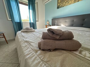 2 Schlafzimmer, Bügeleisen/Bügelbrett, WLAN, Bettwäsche