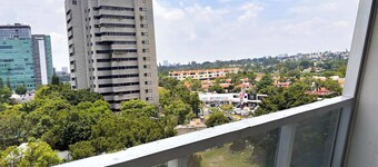 Modern Apartment | Luxury, Comfort, and Location