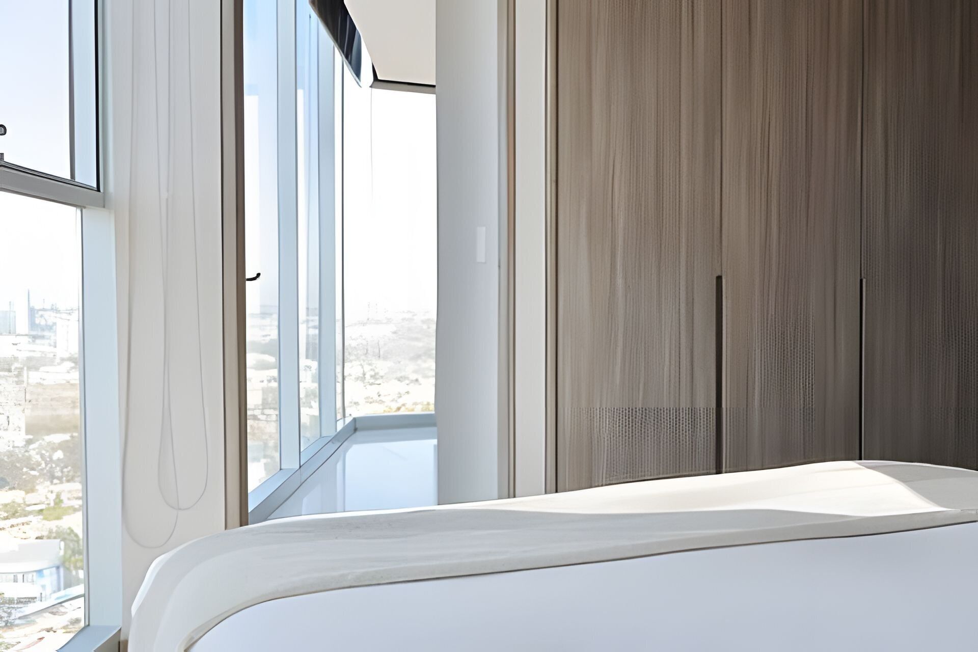 2 多间卧室、熨斗/熨衣板、床单