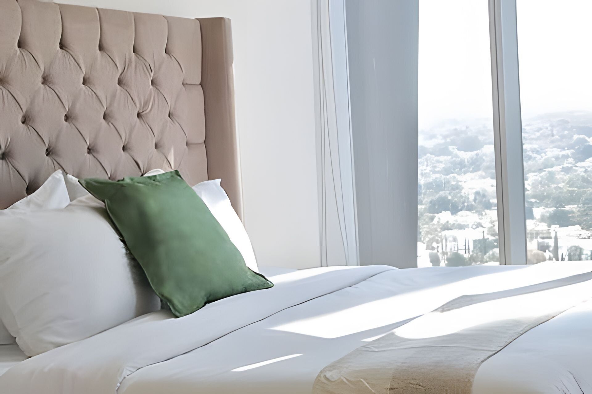 2 bedrooms, iron/ironing board, bed sheets