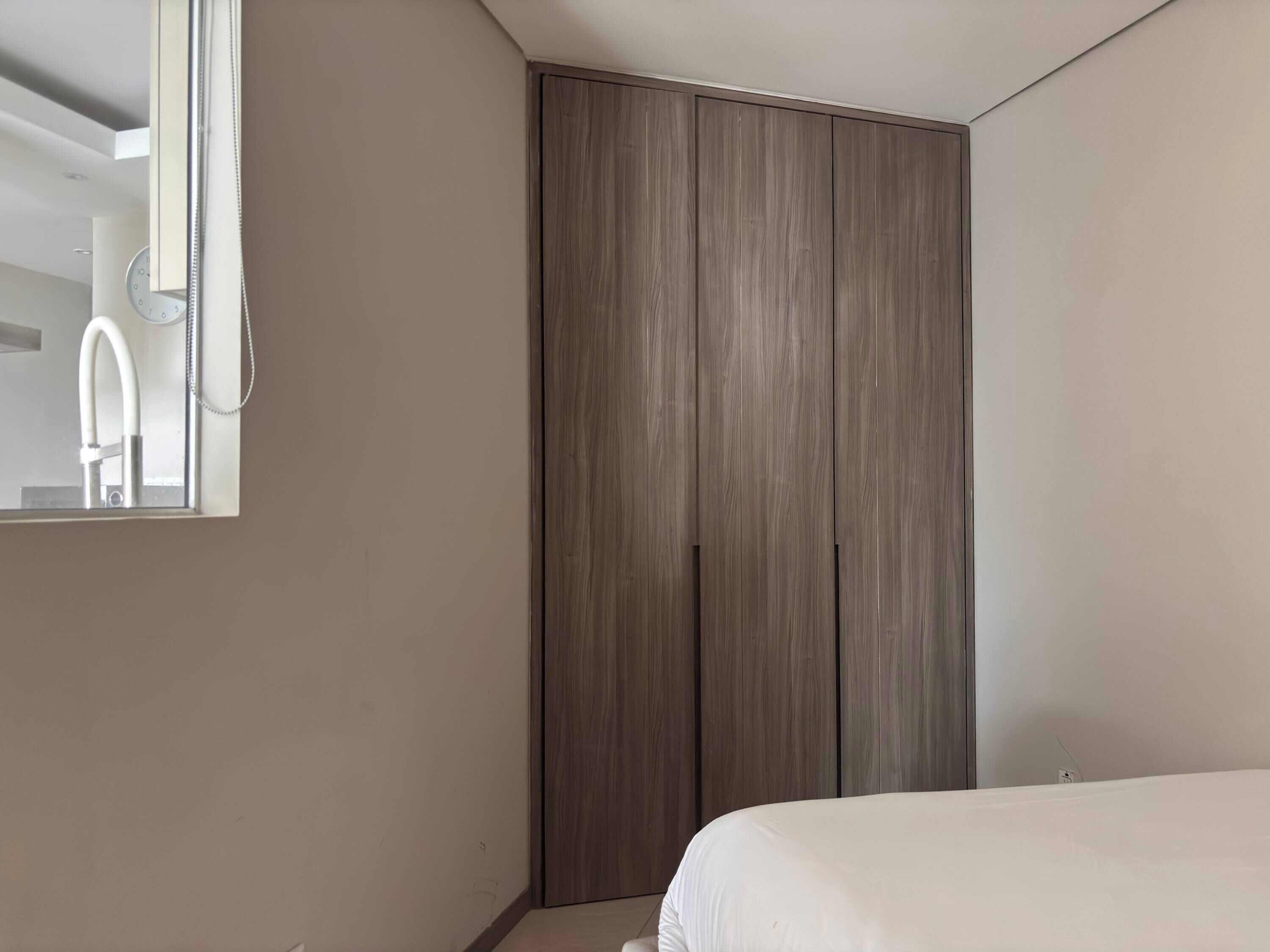 2 quartos, ferros/tábuas de passar roupa, Wi-Fi, roupa de cama
