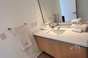 Shower, hair dryer, shampoo