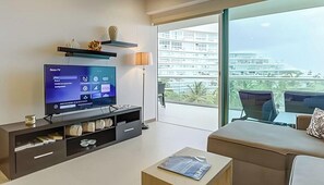 Fernseher, Arbeitsbereiche