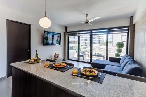 Bright 2BR escape w/ pool & resort access