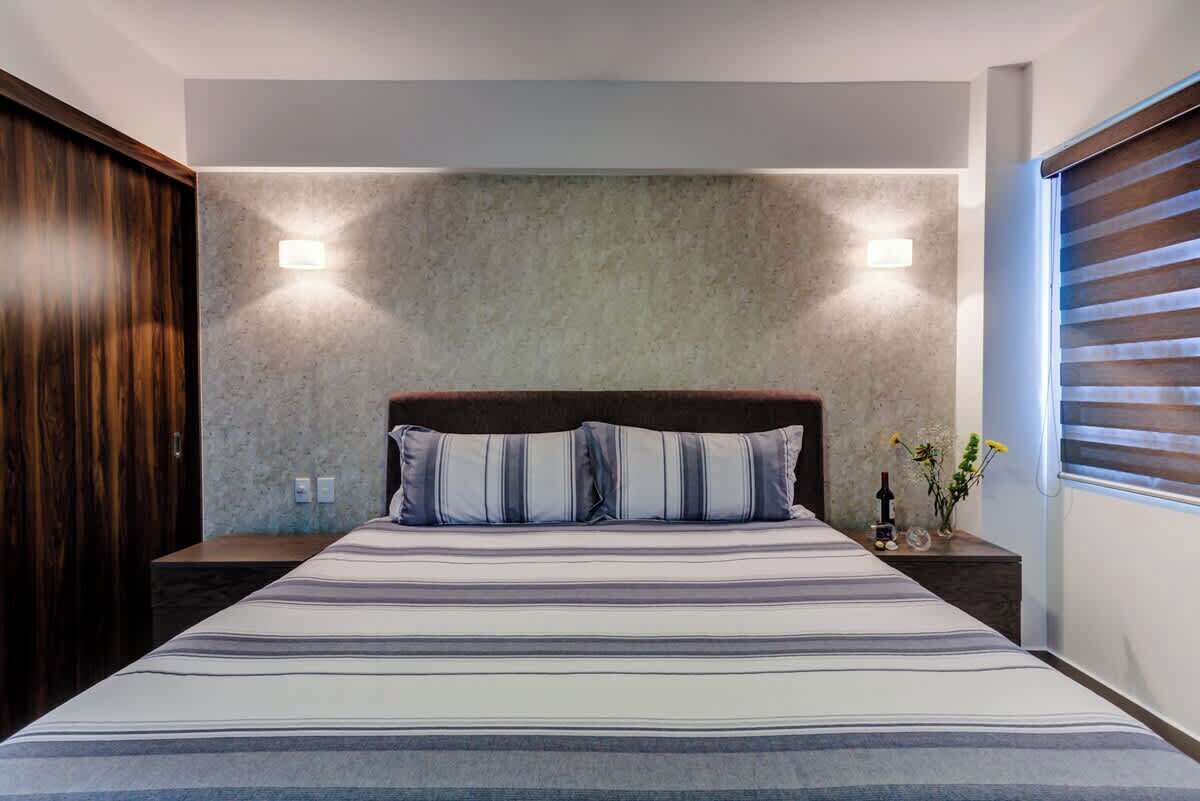 2 bedrooms, bed sheets