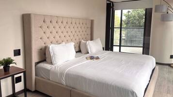 3 bedrooms, WiFi, bed sheets