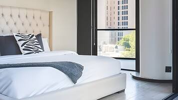 3 chambres, fer et planche Ă repasser, draps fournis