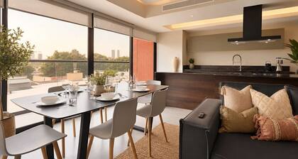 Stay Close to Chapultepec & Downtown