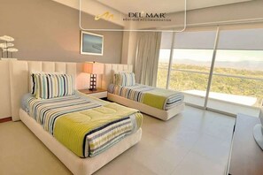 3 bedrooms, bed sheets