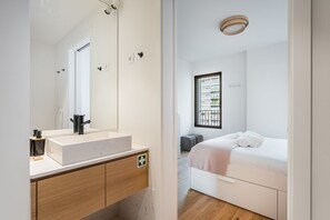 1 bedroom, Internet, bed sheets