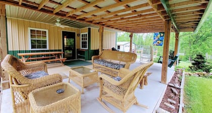 Pet-friendly, Tranquil Setting, Step onto NRT, Hike, Bike, Fish, Kayak
