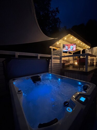 Silo Creek Cabin in Ohio