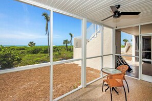 Interior - Unit C4 - Beachfront (Sanibel)