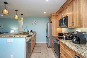 Private kitchen - Unit F4 - Beachfront (Sanibel)