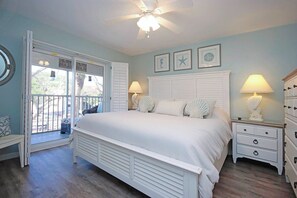 2 bedrooms, iron/ironing board, Internet, bed sheets