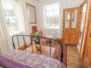 4 bedrooms, individually decorated, individually furnished, free WiFi - Shaftoe Mews (Hexham)