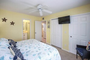 2 bedrooms, iron/ironing board, internet, bed sheets - Serene Sanibel Arms West Garden Unit H5 | Short Stroll to White Sand Beach (Sanibel)
