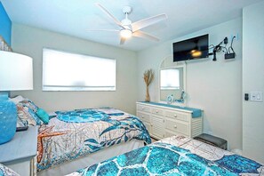 2 bedrooms, iron/ironing board, internet, bed sheets - Charming Sanibel Arms West Garden Unit I7 | Lush Gardens, Quick Walk to Beach (Sanibel)