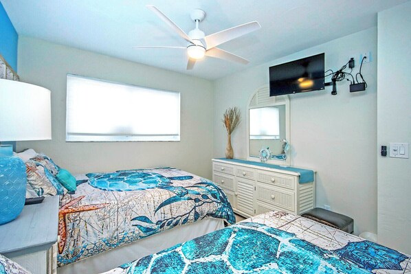 Iron/ironing board, internet, bed sheets