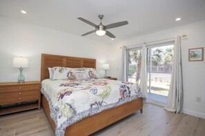 Bügeleisen/Bügelbrett, Internetzugang, Bettwäsche