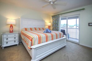 2 soverom, strykejern/-brett, internettilgang og sengetøy