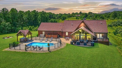 Meadows | Hocking Hills, Pool, Theater, Sleeps 24