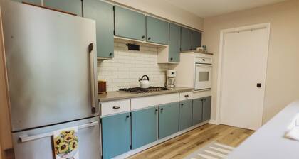 Private 4 bedroom home in Bridgman offers a cozy retreat & best of town life.
