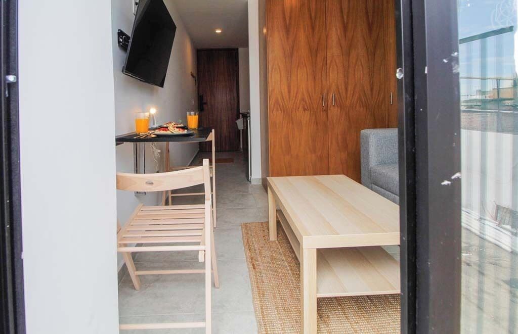 基本開放式客房 | 手提電腦工作空間、遮光窗簾/窗簾、熨斗/熨衫板、免費 Wi-Fi