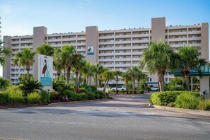 Exterior - Navarre Beach Regency 709 - The Beach- Where Salt Lowers Your Blood Pressure (Navarre)