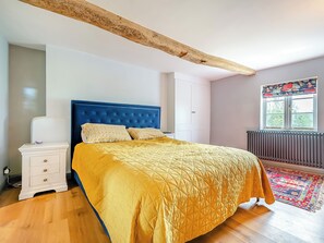 3 bedrooms, free WiFi, bed sheets
