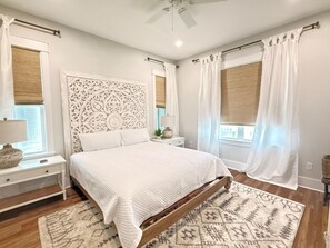 4 chambres, fer et planche à repasser, Wi-Fi, draps fournis