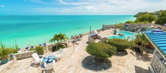 NEW! Hidden Jewel - 6 bedroom villa with breath taking views of Sapodilla Bay