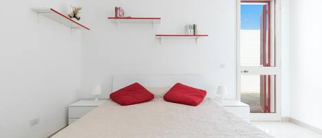 2 bedrooms