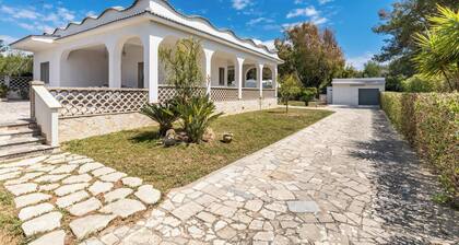 Villa Iole by BarbarHouse