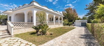 Villa Iole by BarbarHouse