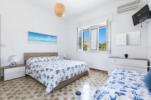 3 soverom, strykejern/-brett og internettilgang