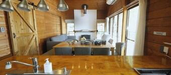 Hideaway lodge with a view of Mt Fuji  Near Lake Saiko  BBQ  Corporate training / Minamitsurugun Yamanashi