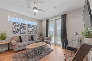 Televisión y estéreo 