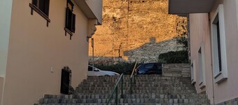 Charming 1-bedroom cottage with WiFi, AC in fabulous Thessaloniki