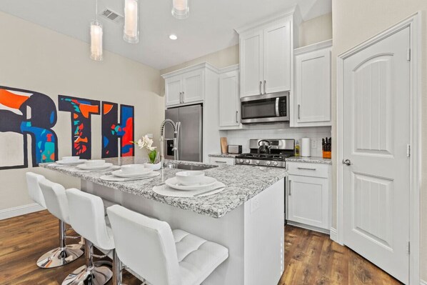 Microwave, oven, stovetop, dishwasher