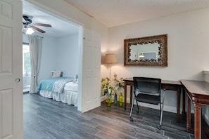 4 chambres, fer et planche à repasser, Wi-Fi, draps fournis